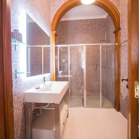 Classic Downtown Appartement Lissabon