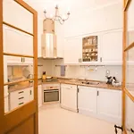 Classic Downtown Apartamento *
